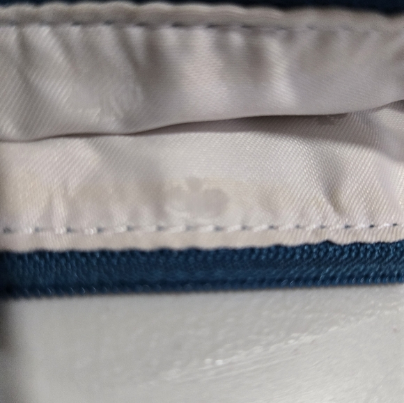 Kate Spade Large Wristlet - Picture 6 of 6